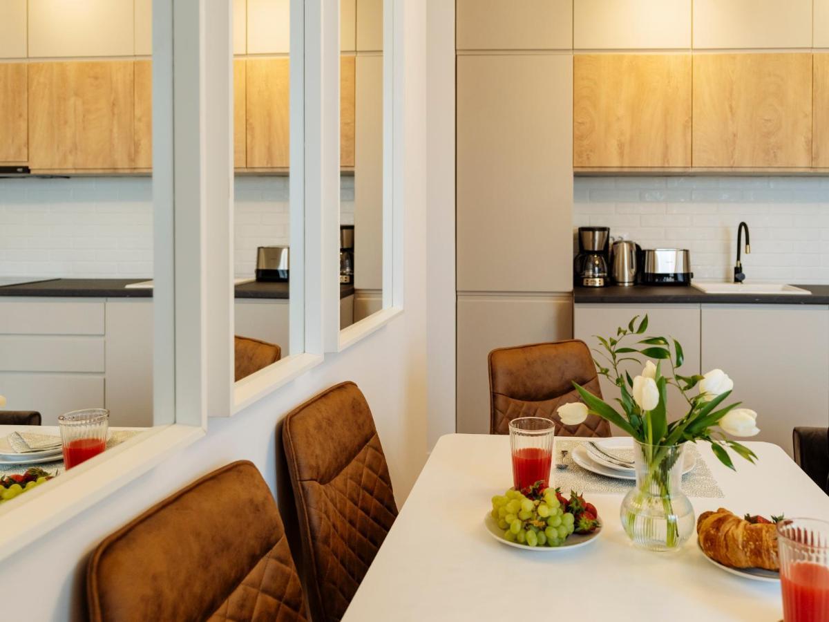 Sunny 2br Flat - Location - Amazing Balcony *