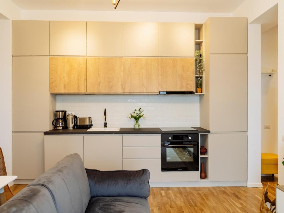 Apartment Sunny 2br Flat - Location - Amazing Balcony *