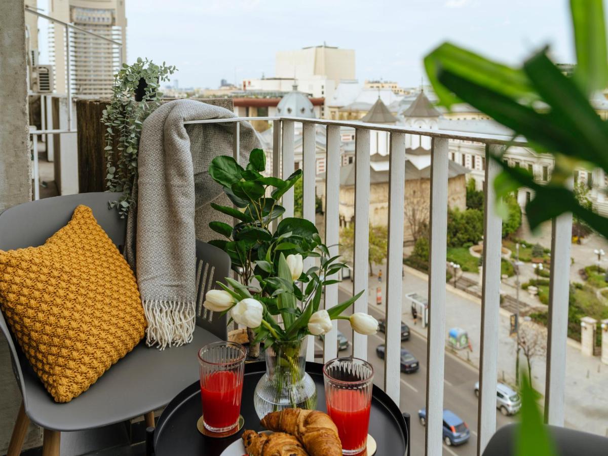Sunny 2br Flat - Location - Amazing Balcony Apartment