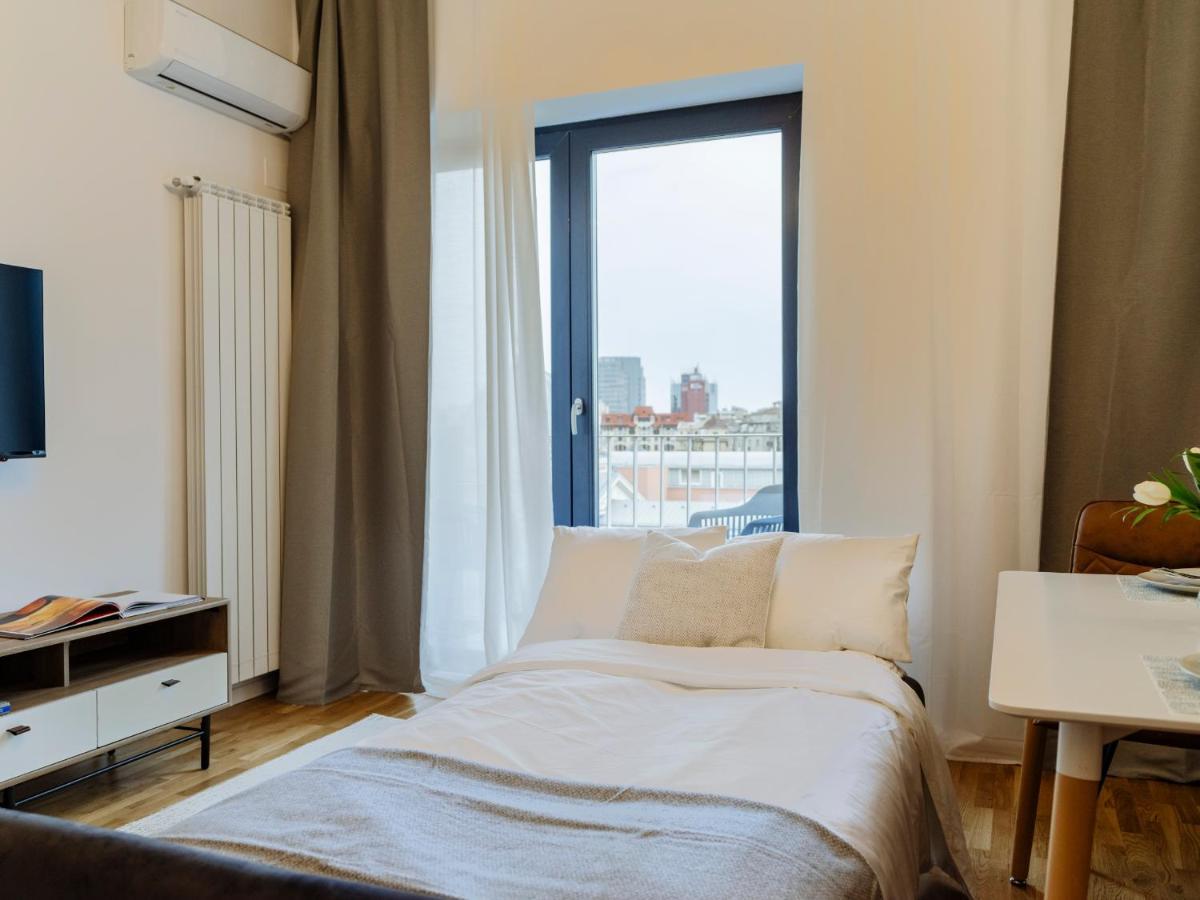 Sunny 2br Flat - Location - Amazing Balcony Bucharest
