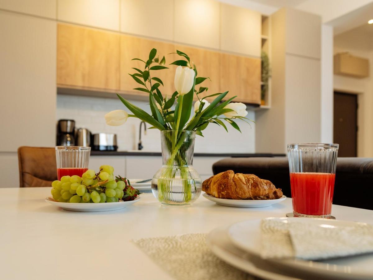 Sunny 2br Flat - Location - Amazing Balcony * Bucharest