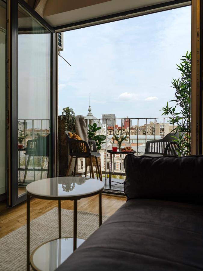 Apartment Sunny 2br Flat - Location - Amazing Balcony *