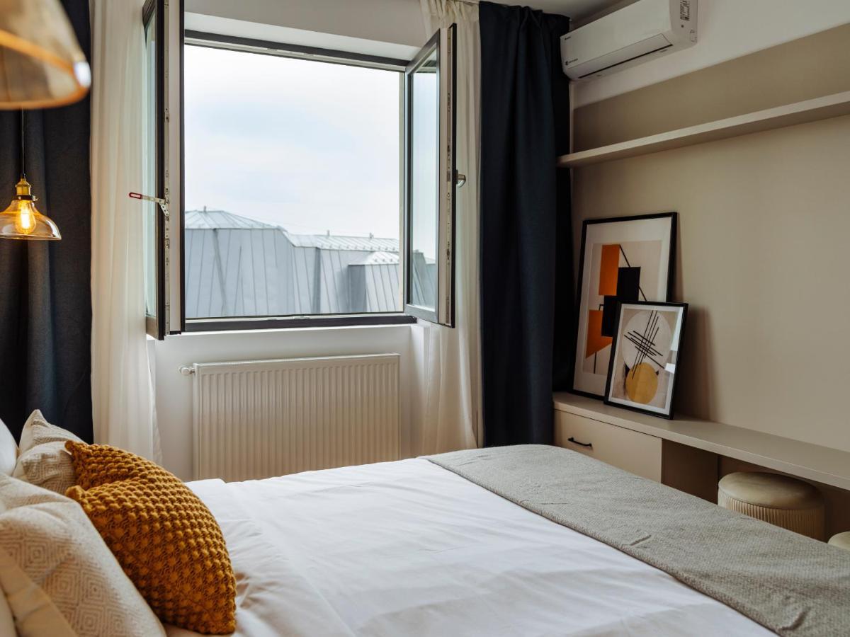 Apartment Sunny 2br Flat - Location - Amazing Balcony Bucharest